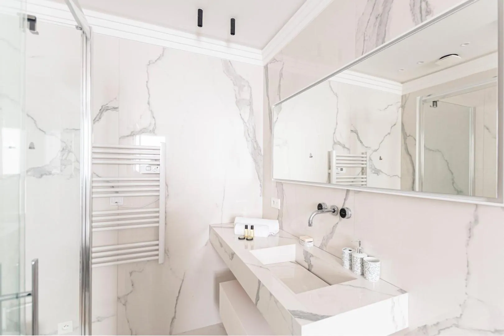 Guestready - Montaigne Luxury - Design Apartment Paris